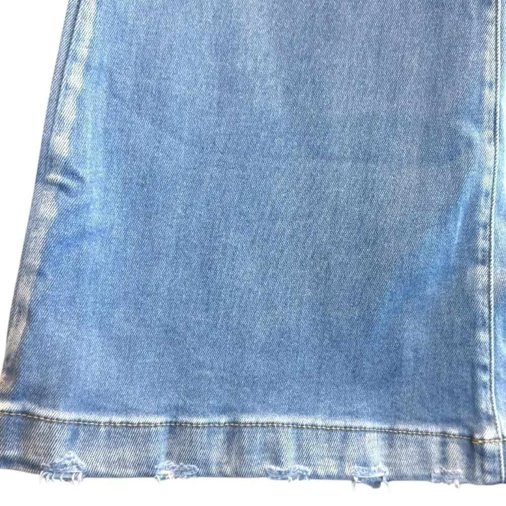 Kancan High Rise Curvy Fit Flare Light Wash Jeans NWT – NWT